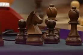 “00后”国际象棋选手朱锦尔夺金：中国国象会越来越好图片