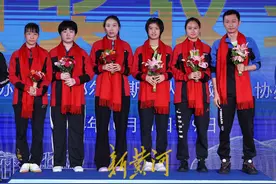 蒯曼独得两分，江苏女团乒乓球全锦赛成功卫冕图片