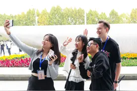 【2023打卡中国】外国网红探寻合肥 赞叹科创 流连人文图片