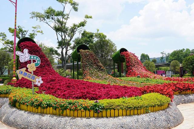 读书铺服务区成功创建国家AAA级旅游景区