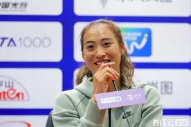郑钦文武网首秀对手确定，将在明天对阵克里斯蒂安图片