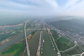 引江济淮工程开展第二次调水 助力河南抗旱图片