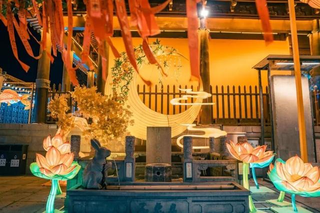 四十届华彩，一盏秦淮灯，点亮南京年味“顶流”！（内含福利~）