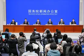 工信部：截至2024年底，已有2343家外资企业获准在华经营电信业务图片