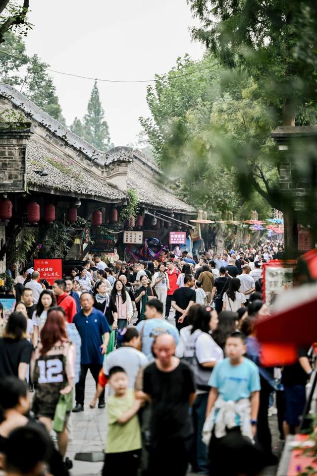 11.8亿元！超150万人次！大邑国庆大假“吸睛”又“吸金”