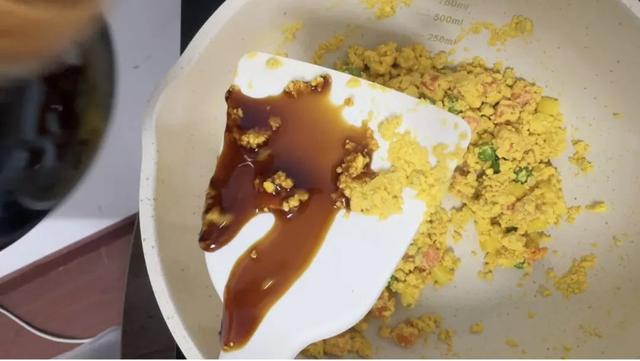 鸡蛋这么吃太过瘾了！简单几步做成“花篮”，仪式感十足！