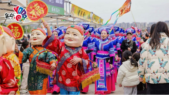 嗦粉听山歌抽盲盒！11.30邕宁“健康暖圩”承包你的周末快乐