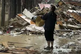 洪峰过境3天后，贵州榕江再迎洪水图片