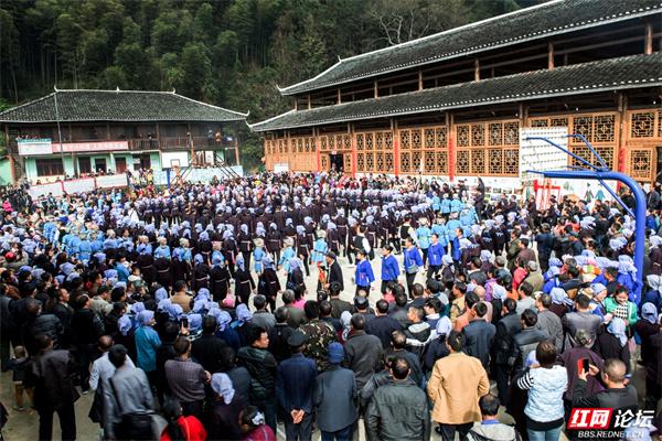 山水为幕，侗寨为景！看湖南上湘村如何美成“向往的生活”