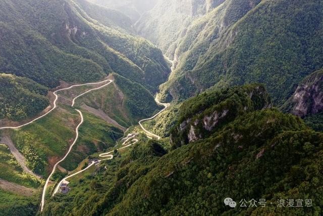 宣恩入选知音湖北“17遇金秋十大目的地”！