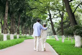 不用大汗淋漓 不挑时间地点 这项运动竟然有这么多好处图片