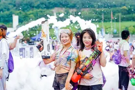 最快乐的三公里！2024年国信炫彩跑来了图片