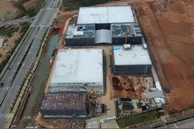 崇左扶绥坚果建设项目国庆假期抢抓施工节点图片