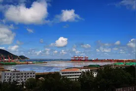 突破丨连云港，圆梦深水大港图片