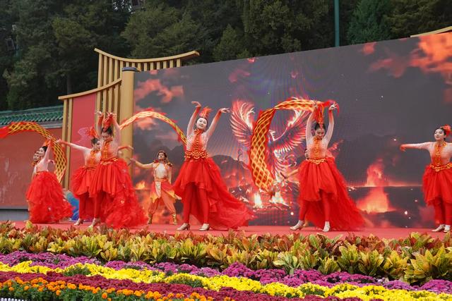 非遗、义诊、孝亲体验！八大处举行重阳游山会