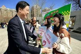 朝阳区劲松街道发布“共朝美好 劲邻友爱”志愿服务品牌图片