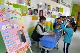 校园里|这场校园小歌手大赛成为师生间音乐与情感交流的盛宴图片