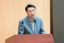 燧原科技创始人张亚林：AI发展的关键目标是要让大家都用得起图片