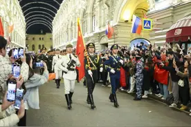 通讯｜“中国排面”亮相莫斯科红场图片