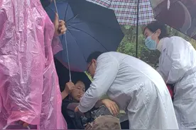 天柱山：一场与时间赛跑的救援图片