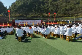 吹响高考冲锋号角！兴义五中举行百日誓师大会图片
