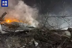 空难后印度民航部首次记者会：黑匣子已找到，全面检查波音787图片