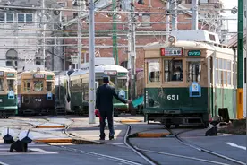 日本国营铁路为何走向解体图片