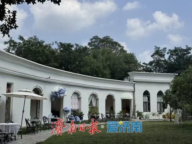 秋色不等人 速来解锁公园景区的N种玩法！
