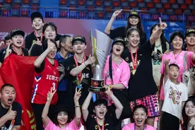 第26届CUBAL总决赛在杭落幕 清华和北大分别获得男篮女篮全国总冠军图片