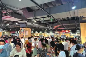 “胖永辉”上新后 俩店生意咋样 二店炸物区最“火”图片