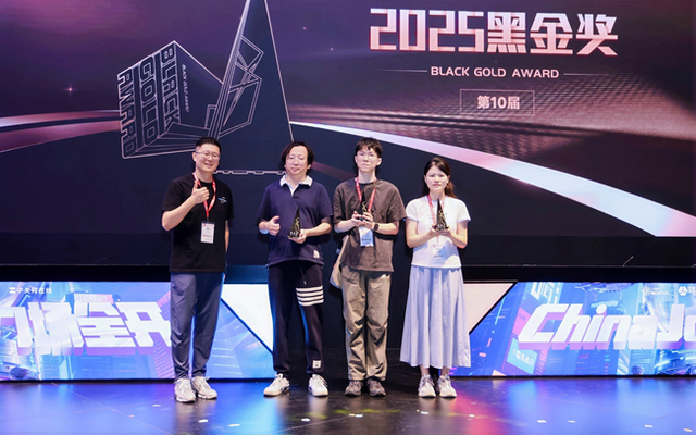 泰坦军团亮相2025 ChinaJoy，携三星显示、Intel联合展示电竞显示技术与产品