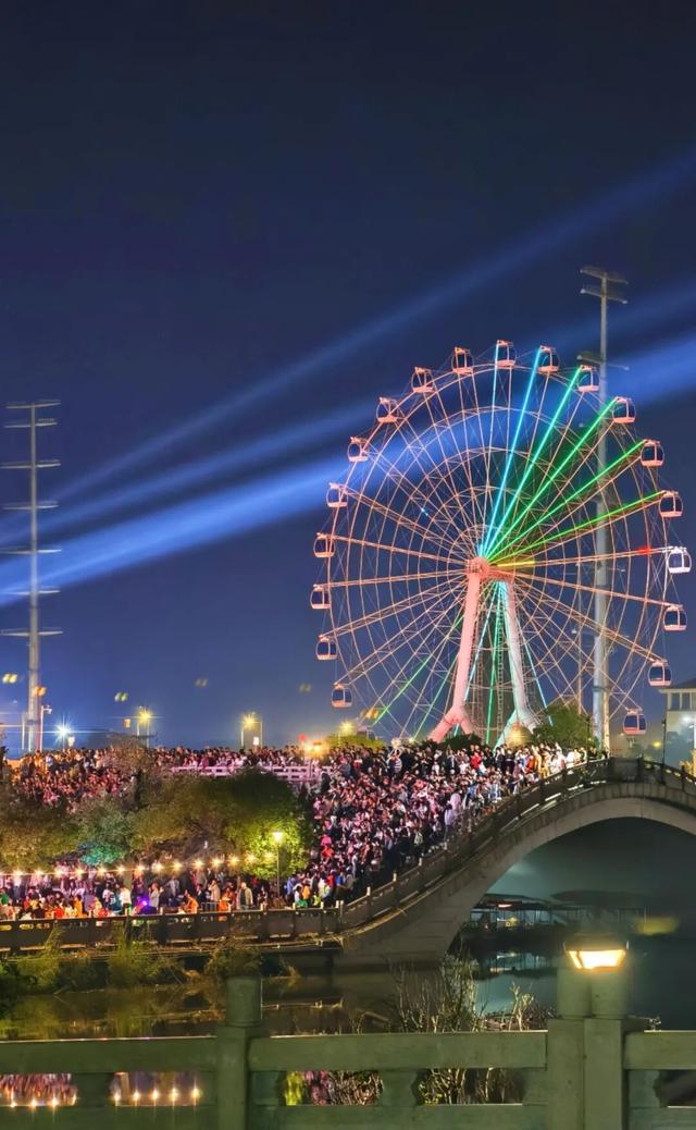 烟花+非遗+美食，三水旅游文化周吸引18万人次游客畅游“四山两江”