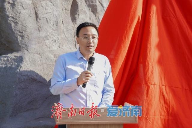 喜迎国庆 顽酷星球·呼啸谷大世界基尼斯认证揭幕
