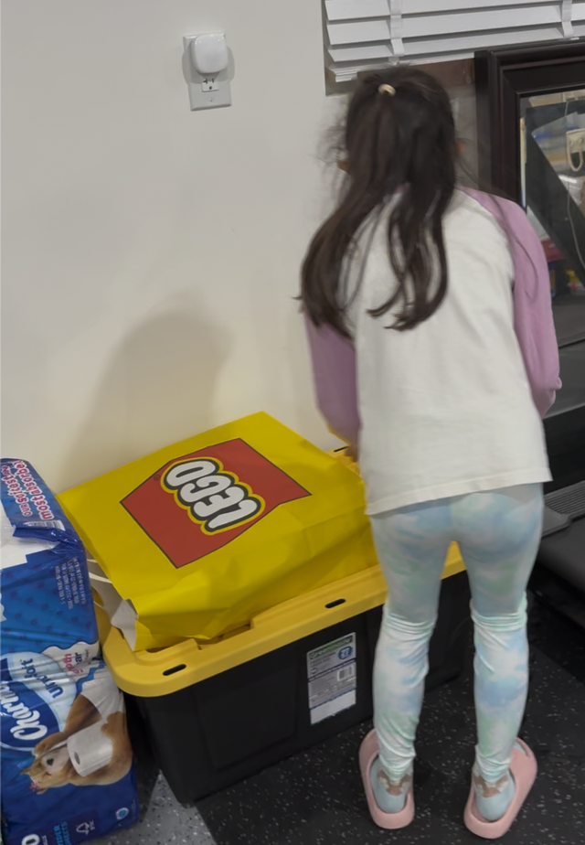 参加完同学的豪华生日Party后，女儿一句话让我失眠了...