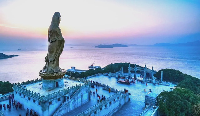 郑州出发去看海，适合8-9月出行的12个海滨城市！