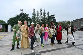 “禁止入韩”标签在社交媒体传播，泰国游客涌向中国图片