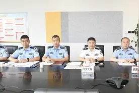 早晚高峰绕城高速南段应急车道能走吗？西安公安交警高交、长安大队负责人现场解答图片