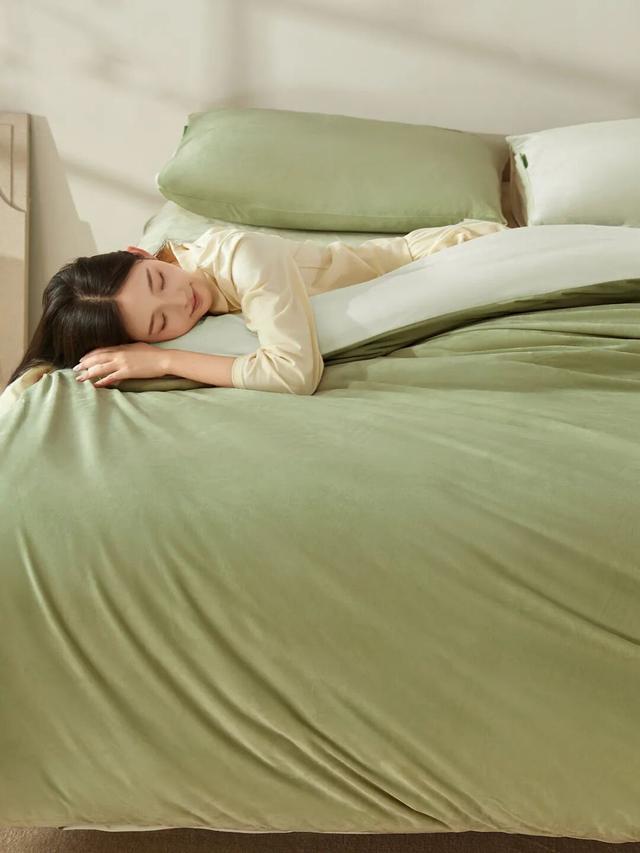 为什么明明躺在被窝里,半夜却越睡越冷?