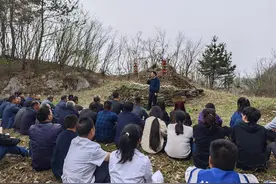 红军墓“守墓人”方典主获评“湖北好人”图片
