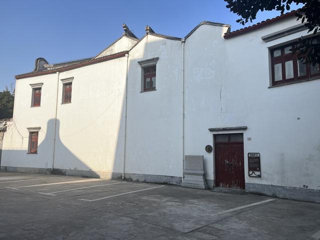 苍苍南山，滔滔娄塘，风土素酿良