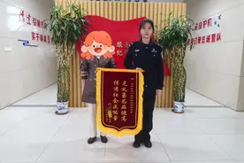 忠诚卫士丨见义勇为品德高，这个江苏常熟“00”后女警真“飒”图片