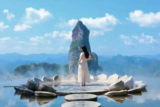 拍照限时1分钟，还设倒计时装置，浙江一网红景点引热议，有人赞公平，有人觉得像考试