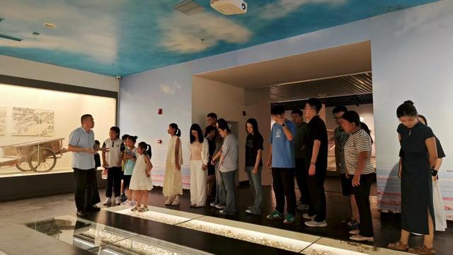 无棣县埕口镇：畅游文化书院感悟海盐文化，探访盐田致敬盐业精神