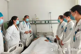 重型再生障碍性贫血困扰女子！脐血移植治疗救她一命图片