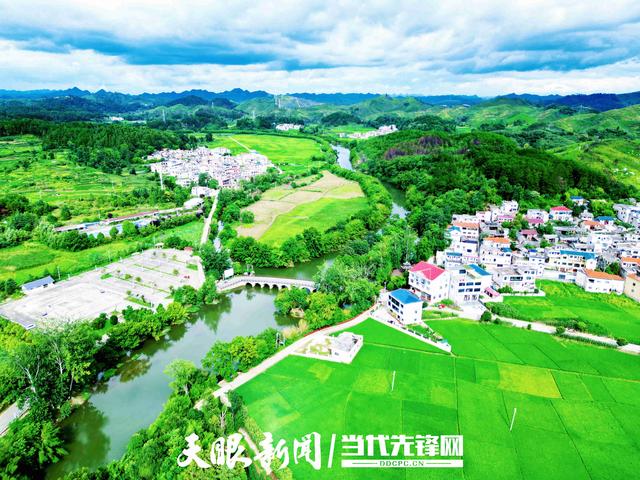 安顺平坝：“凉资源”撬动“热经济”