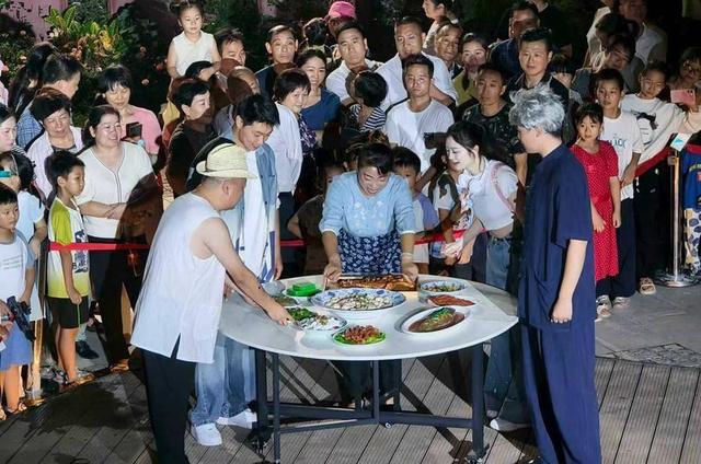 郧西七夕天街国庆引客来，民俗“活”起来、文旅“热”起来
