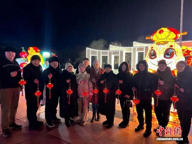哈萨克斯坦“中国旅游年” ：新疆塔城受“热捧”