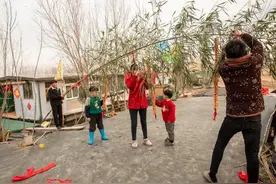 微山湖区：插枝青竹过大年图片