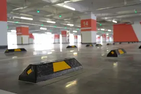 上海虹桥枢纽这个停车场重复收费？运营漏洞为何让消费者买单？图片