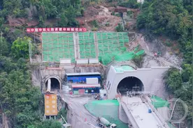 渝厦高铁重庆东至黔江段全线隧道贯通 预计2025年具备通车条件图片